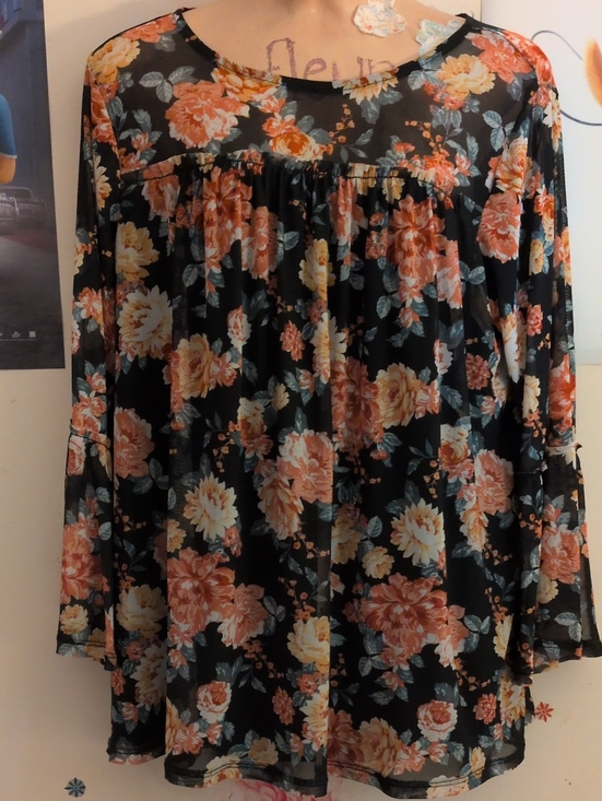 Bobbie Brooks Tops - Bobbie Brooks Multicolor Floral Boho Blouse Size L